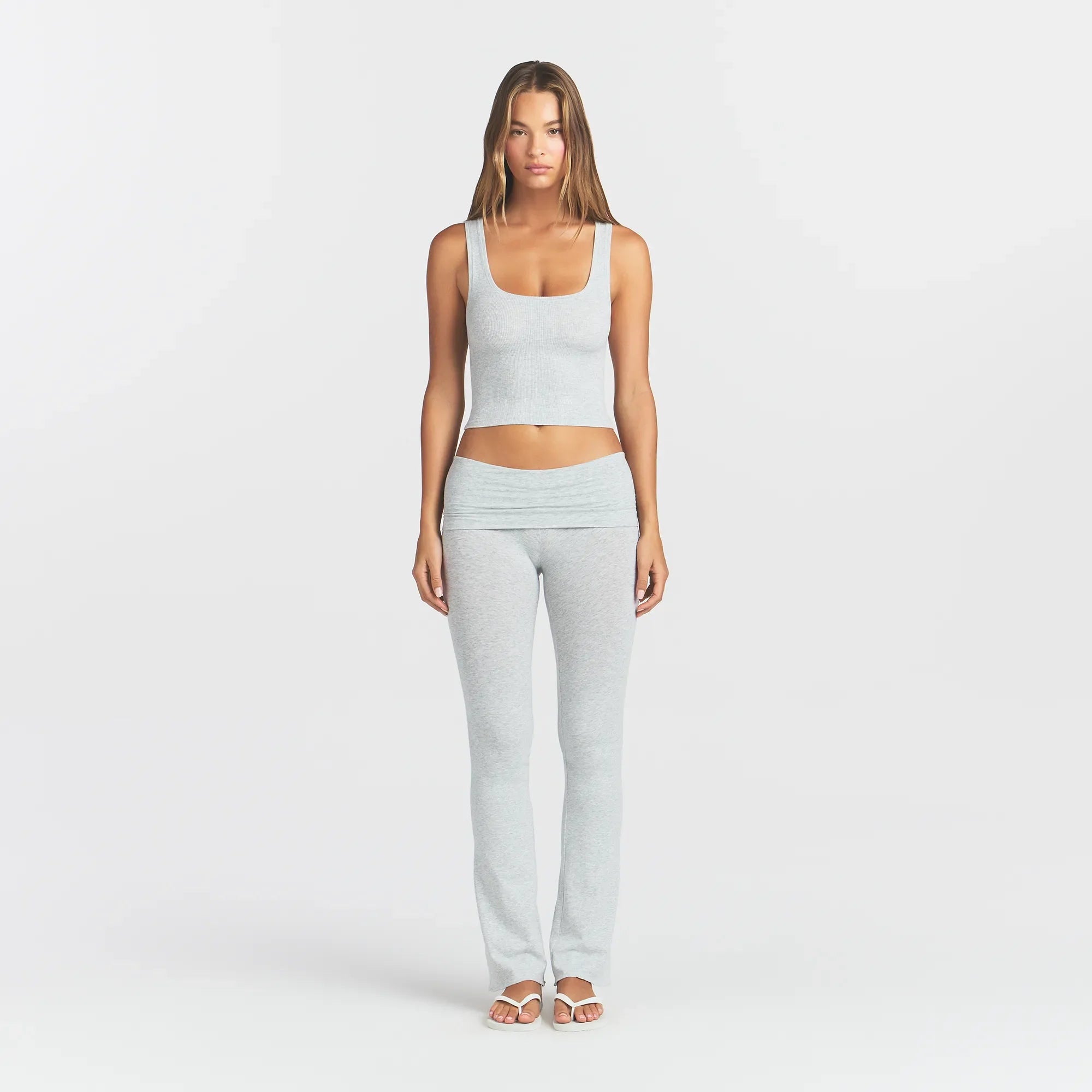 COTTON RIB TANK | LIGHT HEATHER GREY ON A MODEL FRONT VIEW @ | FOCUS: 0.0, 1.0, 0.9