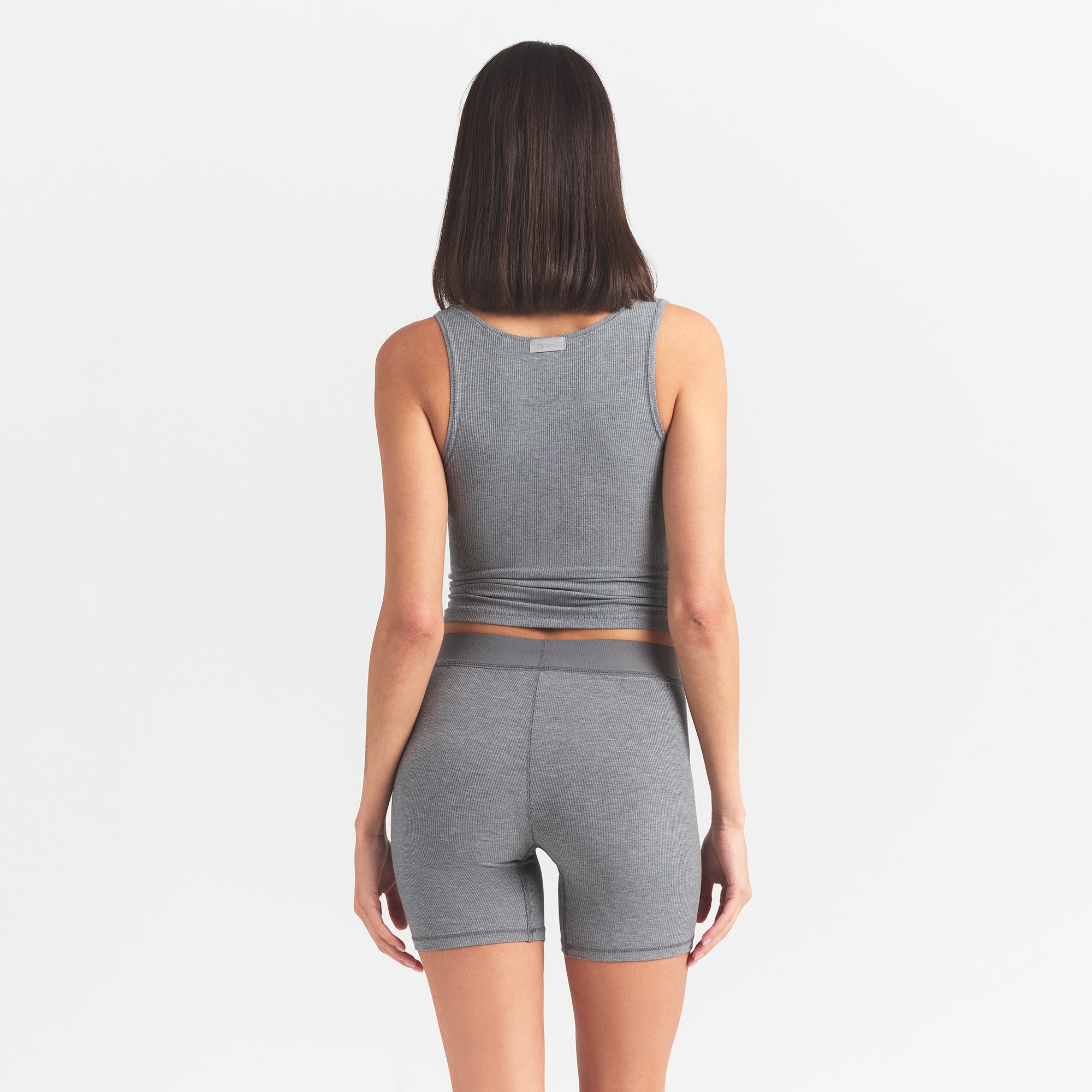 SOFT LOUNGE TANK | HEATHER GREY ON A MODEL BACK VIEW @ | FOCUS: 0.0, 1.0, 0.9