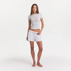 COTTON JERSEY T-SHIRT | LIGHT HEATHER GREY ON A MODEL FRONT VIEW @ | FOCUS: 0.0, 1.0, 0.9