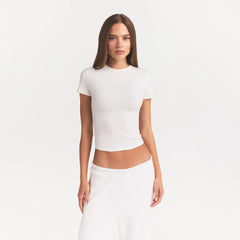 COTTON JERSEY T-SHIRT | MARBLE ON A MODEL FRONT VIEW @ | FOCUS: 0.0, 1.0, 0.9