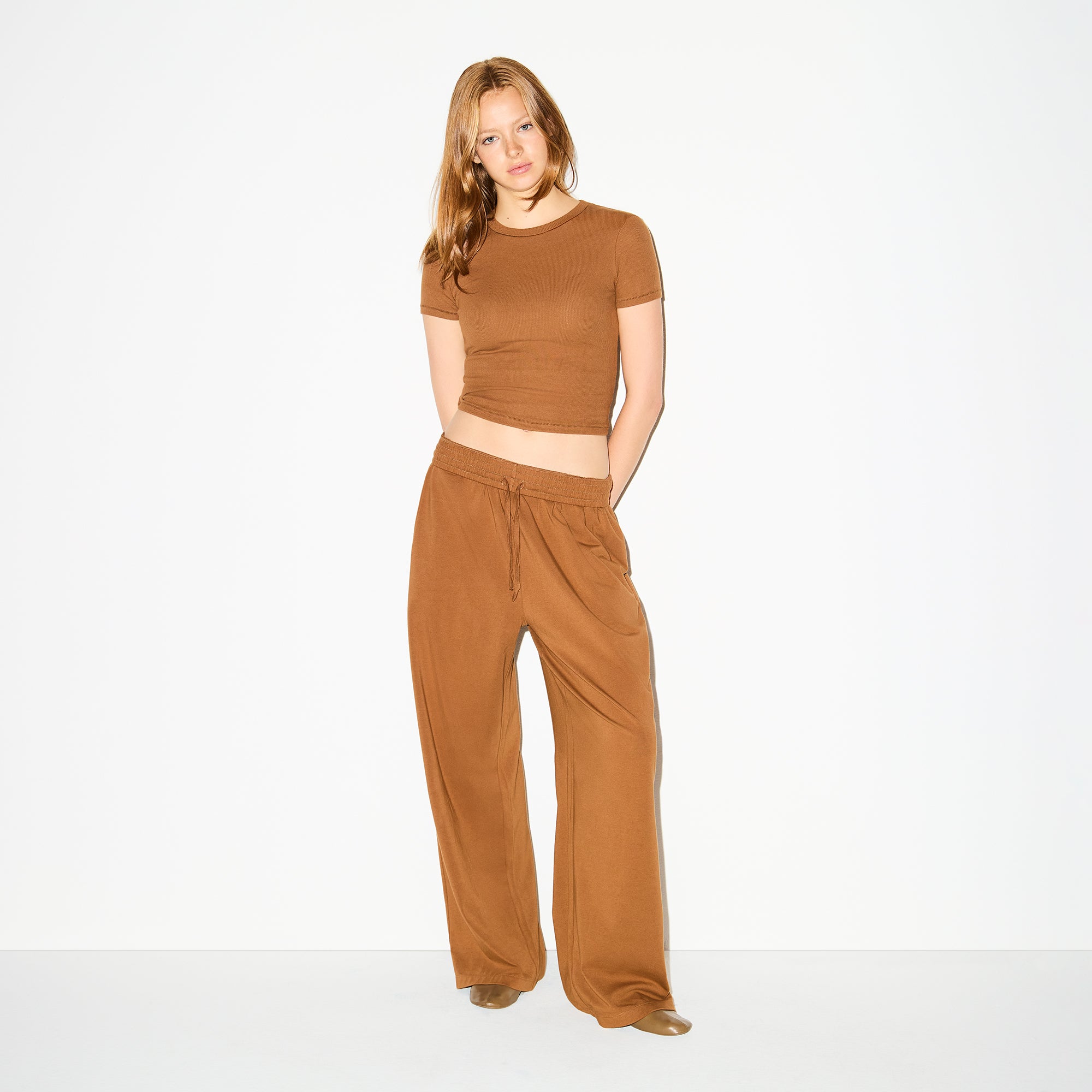 COTTON RIB T-SHIRT | CHAI ON A MODEL FRONT VIEW @ | FOCUS: 0.0, 1.0, 0.9