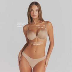SKIMS ULTIMATE TEARDROP T-SHIRT BRA | CLAY ON A MODEL SIDE VIEW @ | FOCUS: 0.0, 1.0, 0.9