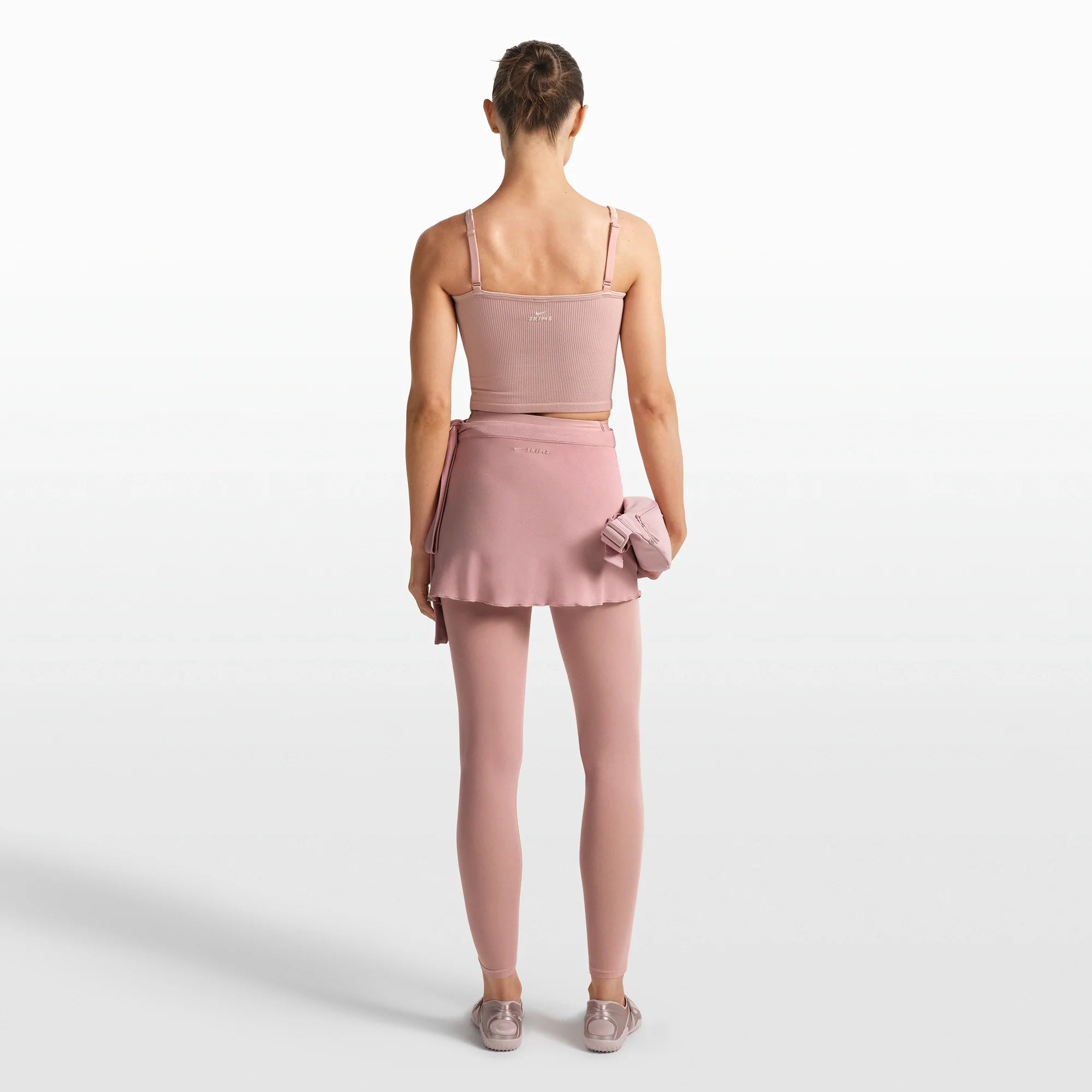 NikeSKIMS RIBBED SEAMLESS CAMI | HIMALAYAN/ECRU ON A MODEL FRONT VIEW @ | FOCUS: 0.0, 1.0, 0.9
