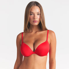 SKIMS ULTIMATE TEARDROP PUSH-UP BRA | POPPY ON A MODEL SIDE VIEW @ | FOCUS: 0.0, 1.0, 0.9