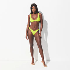 SIGNATURE SWIM TANGA BIKINI BOTTOM | SPHENE ON A MODEL FRONT VIEW @ | FOCUS: 0.0, 1.0, 0.9 