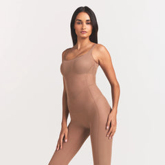 POWER MESH CATSUIT | SIENNA ON A MODEL SIDE VIEW @