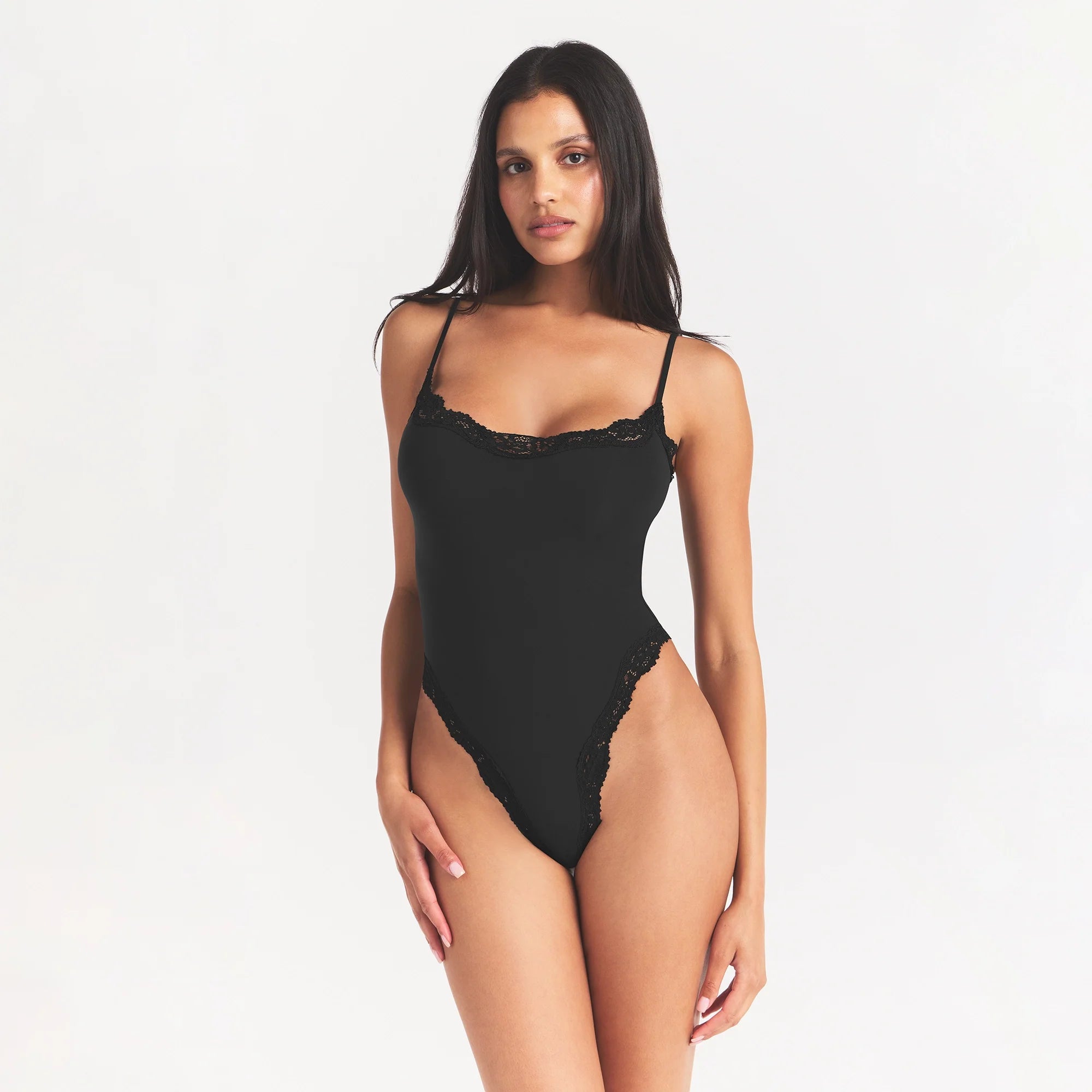 FITS EVERYBODY LACE CAMI BODYSUIT | ONYX ON A MODEL BACK VIEW