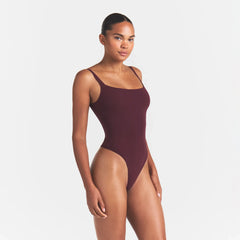 FITS EVERYBODY SQUARE NECK BODYSUIT | CURRANT ON A MODEL | FOCUS: 0.0, 1.0, 0.9