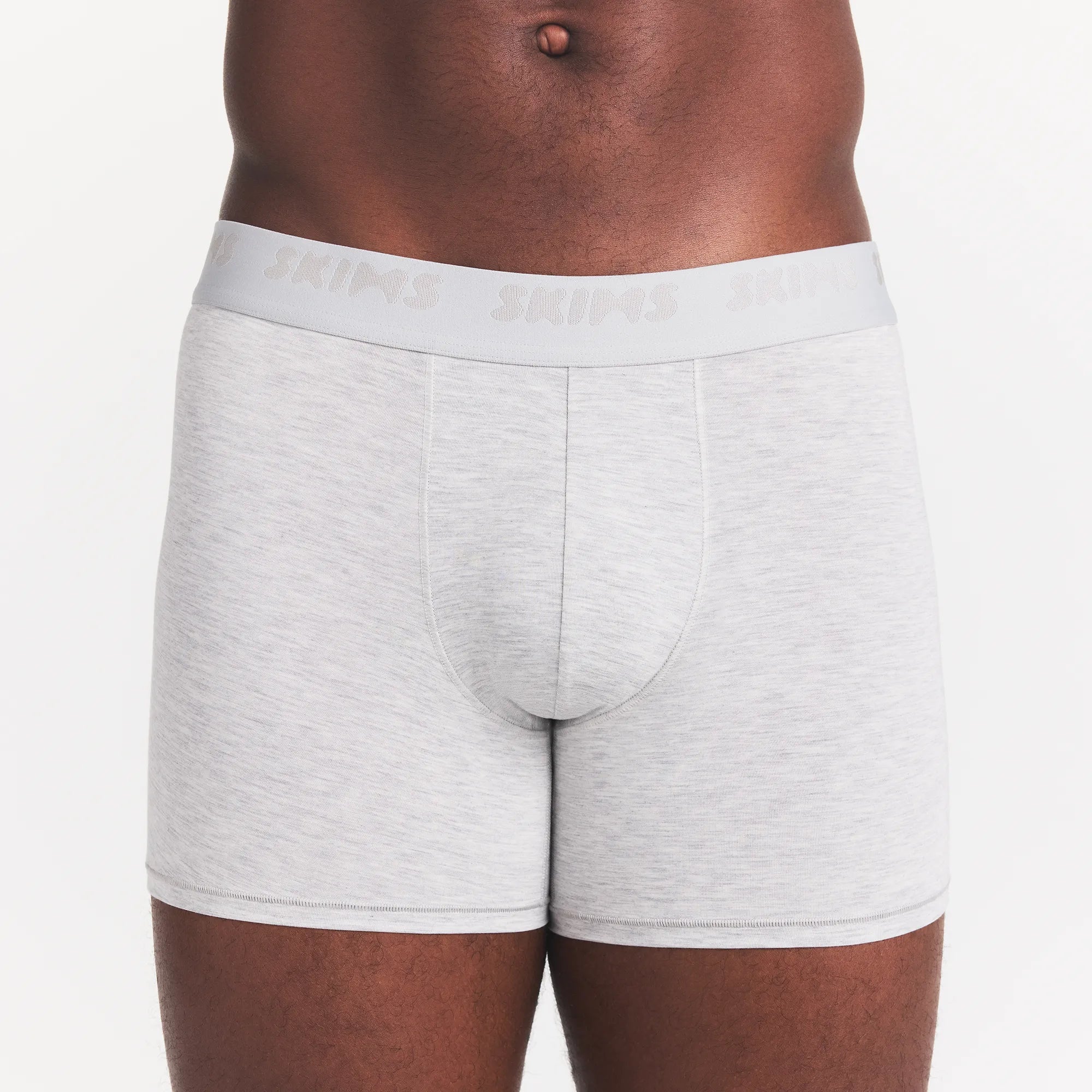 SKIMS STRETCH MENS 3" BOXER BRIEF 3-PACK | IRIS HEATHER MULTI ON A MODEL FRONT VIEW @ | FOCUS: 0.0, 1.0, 0.9