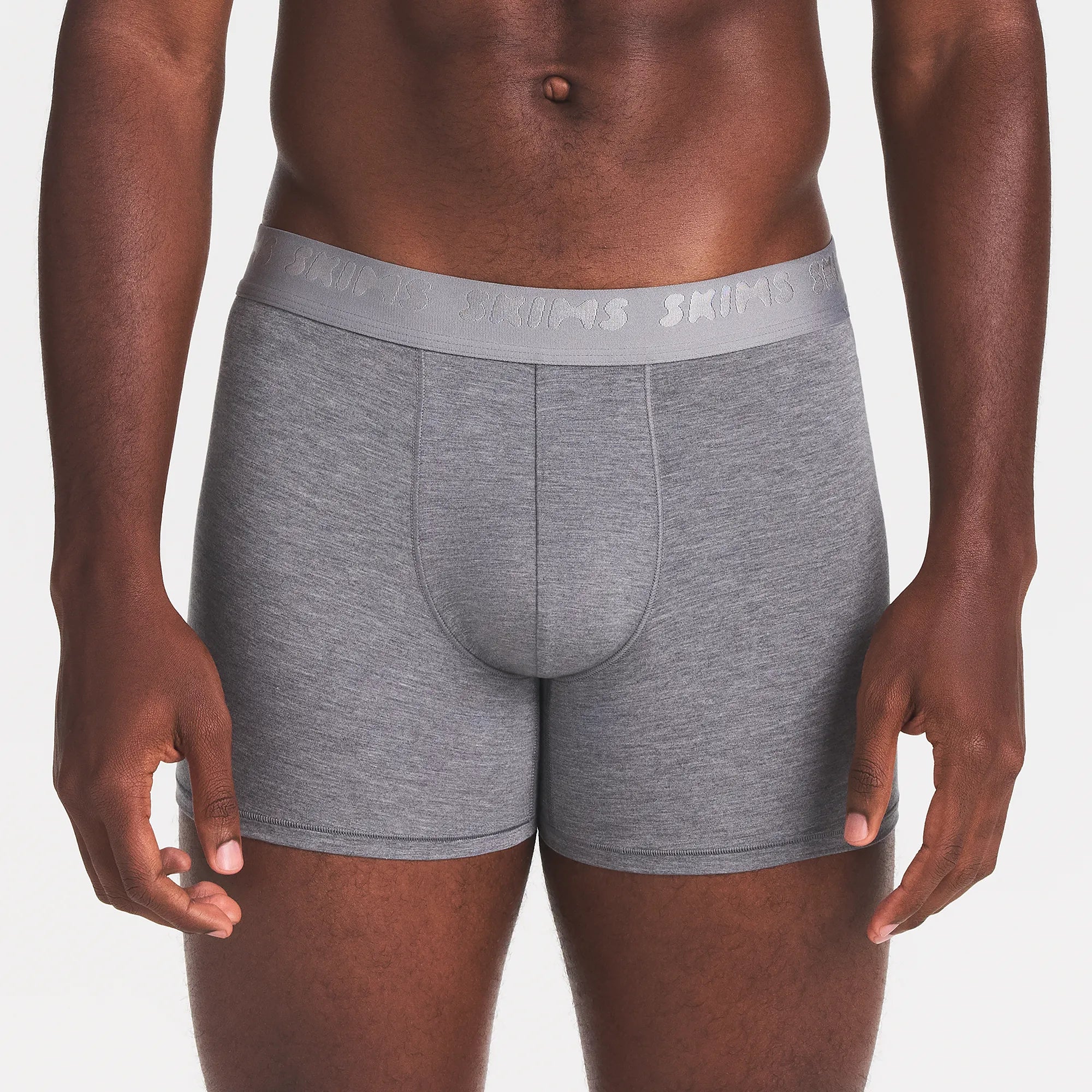 SKIMS STRETCH MENS 3" BOXER BRIEF 3-PACK | IRIS HEATHER MULTI ON A MODEL FRONT VIEW @ | FOCUS: 0.0, 1.0, 0.9