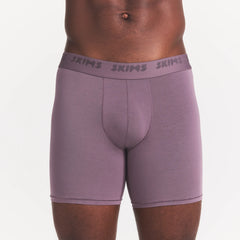 SKIMS STRETCH MENS 5" BOXER BRIEF 5-PACK | IRIS GUNMETAL MULTI ON A MODEL FRONT VIEW