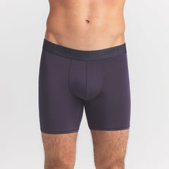 SKIMS STRETCH MENS 5" BOXER BRIEF 5-PACK | RAVEN CURRANT MULTI ON A MODEL FRONT VIEW @ | FOCUS: 0.0, 1.0, 0.9