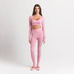 WOOL RIB HIGH-WAISTED LEGGING | HALITE ON A MODEL FRONT VIEW S | FOCUS: 0.0, 1.0, 0.9