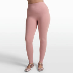 NikeSKIMS MATTE 29" LEGGING | HIMALAYAN ON A MODEL FRONT VIEW @ | FOCUS: 0.0, 1.0, 0.9