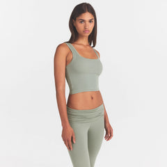 COTTON JERSEY FOLDOVER CAPRI | MINERAL ON A MODEL SIDE VIEW @ | FOCUS: 0.0, 1.0, 0.9