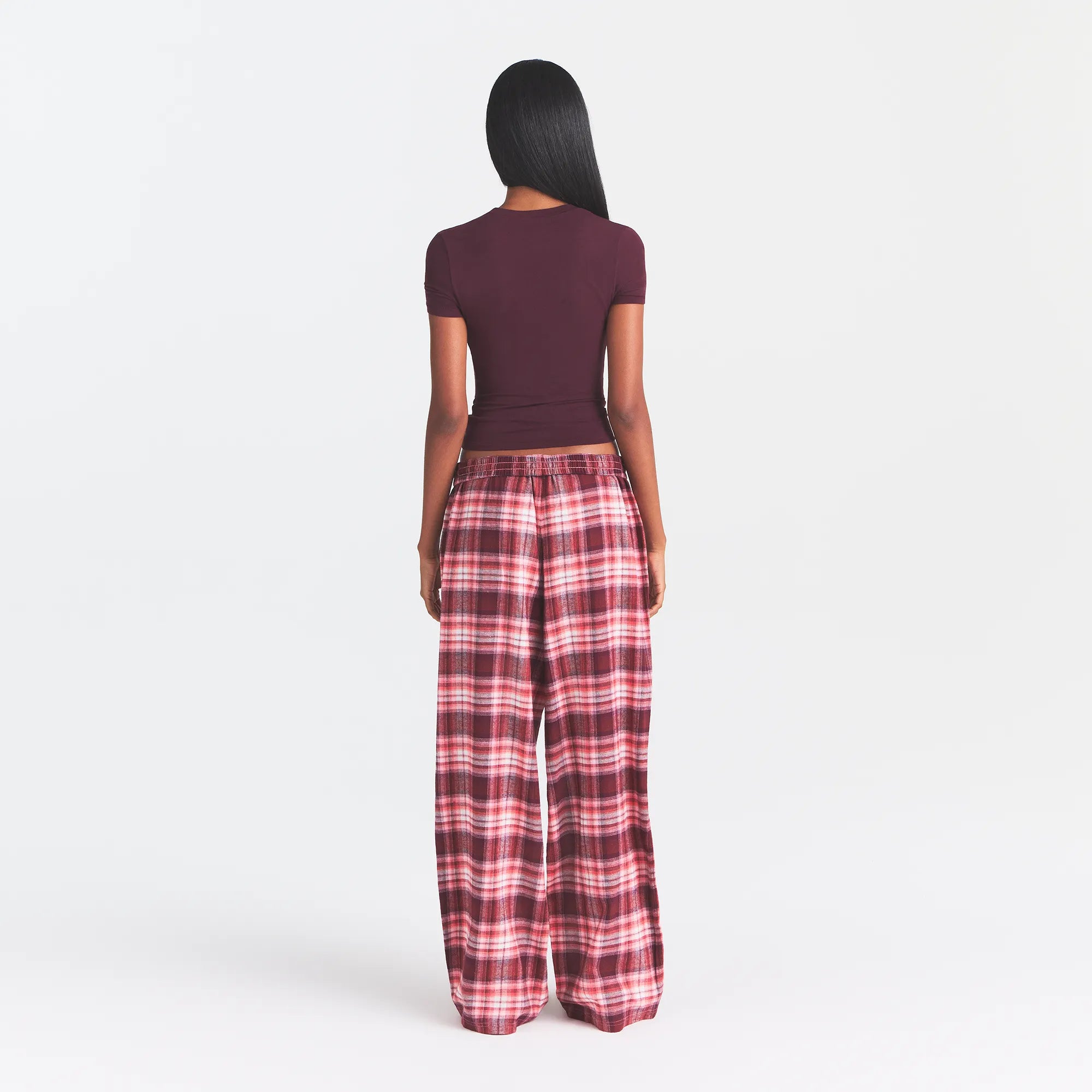 FLANNEL SLEEP OVERSIZED PANT | ULTRA PINK SANGRIA PLAID ON A MODEL | FOCUS: 0.0, 1.0, 0.9