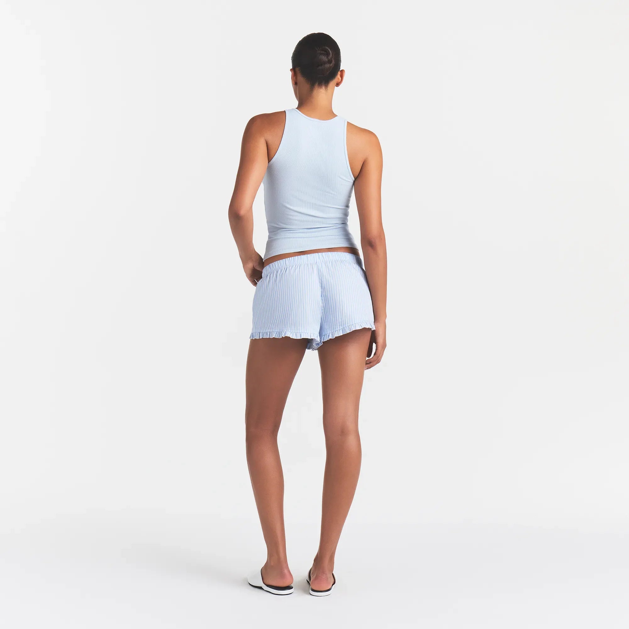 COTTON POPLIN SLEEP RUFFLE SHORT | MARINA MESH STRIPE ON A MODEL | FOCUS: 0.0, 1.0, 0.9