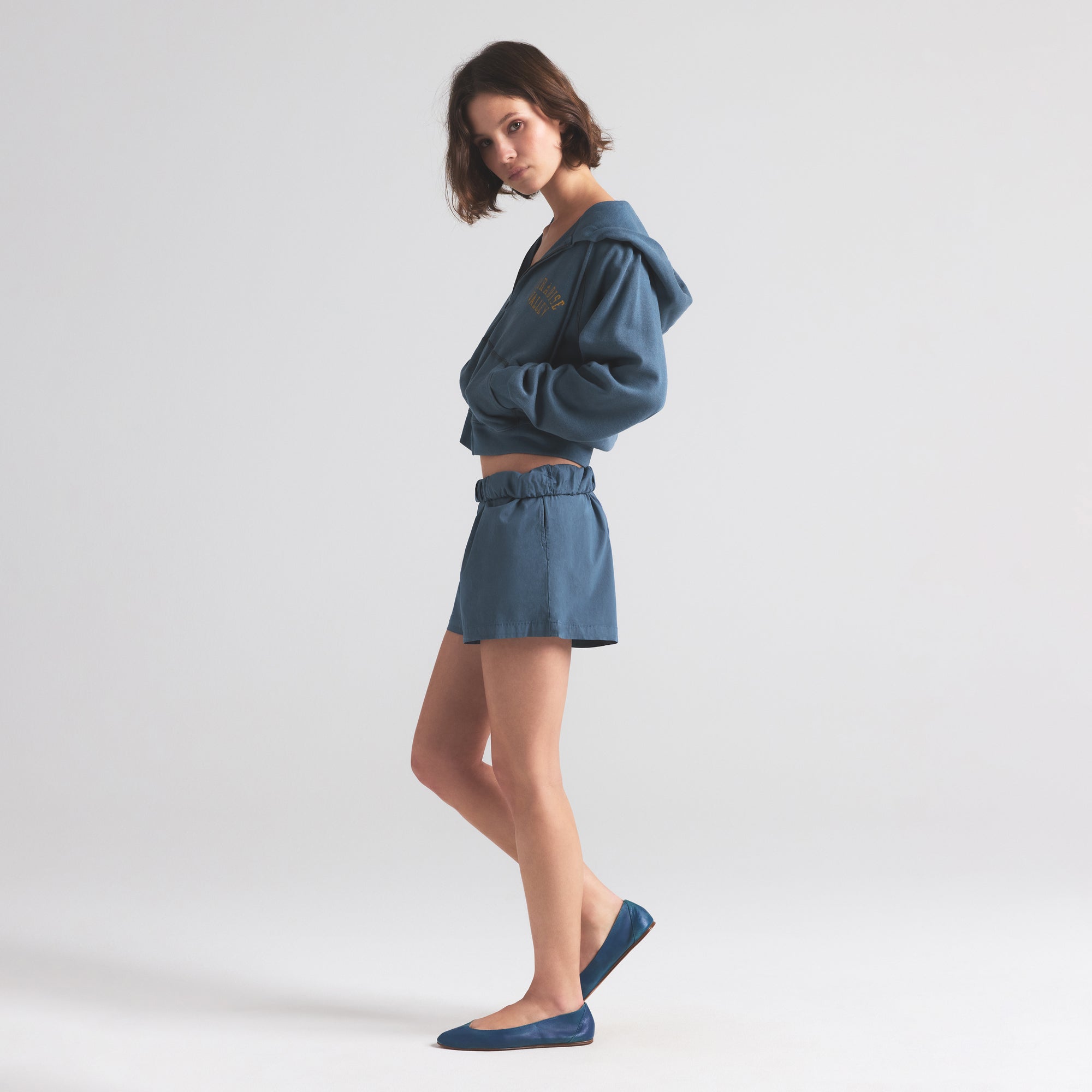 COTTON POPLIN BOXER | HARBOR ON A MODEL FRONT VIEW | FOCUS: 0.0, 1.0, 0.9