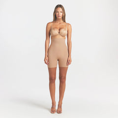 COOL SHAPEWEAR HIGH-WAISTED SHORT | CLAY ON A MODEL FRONT VIEW @ | FOCUS: 0.0, 1.0, 0.9