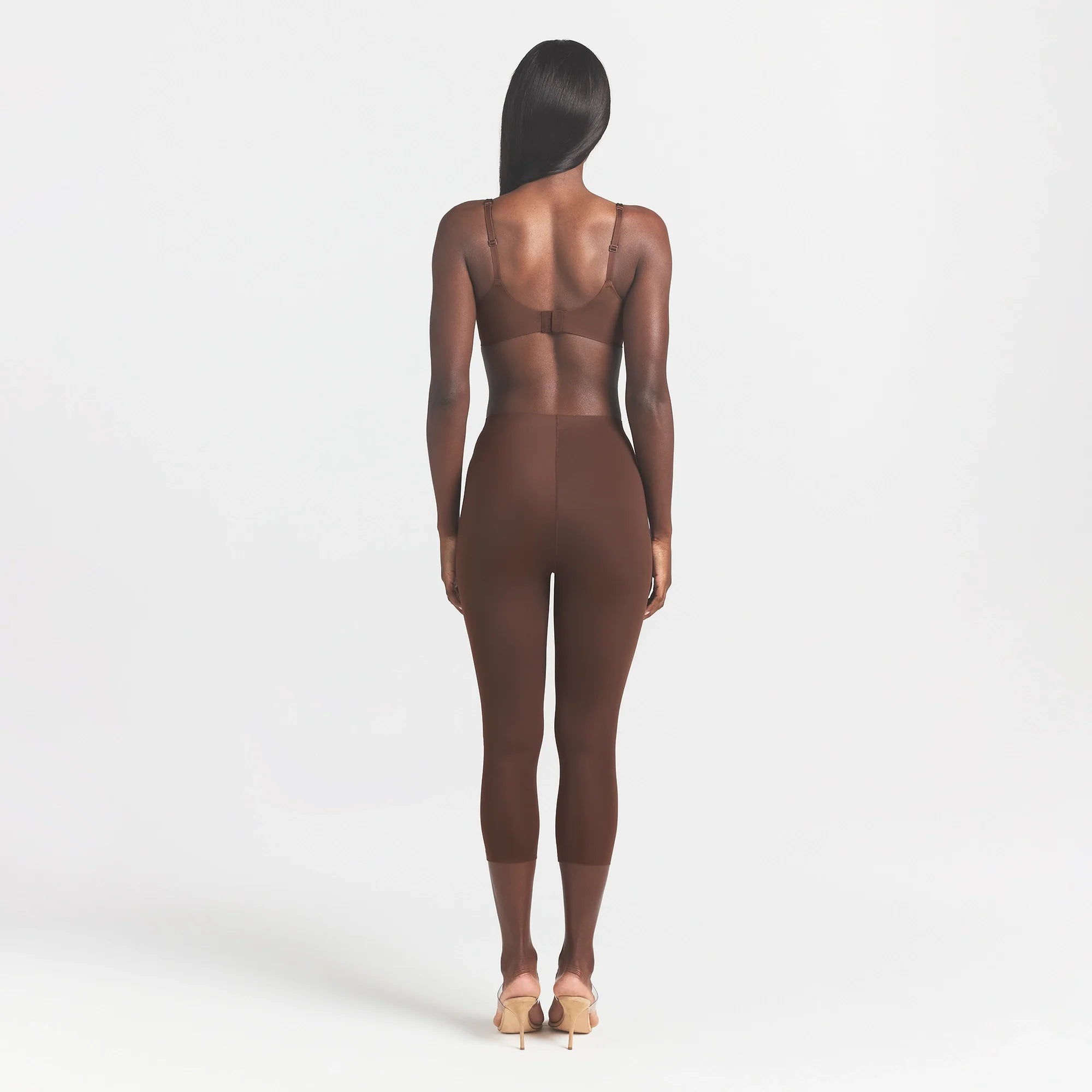 COOL SHAPEWEAR CAPRI | COCOA ON A MODEL BACK VIEW @ | FOCUS: 0.0, 1.0, 0.9