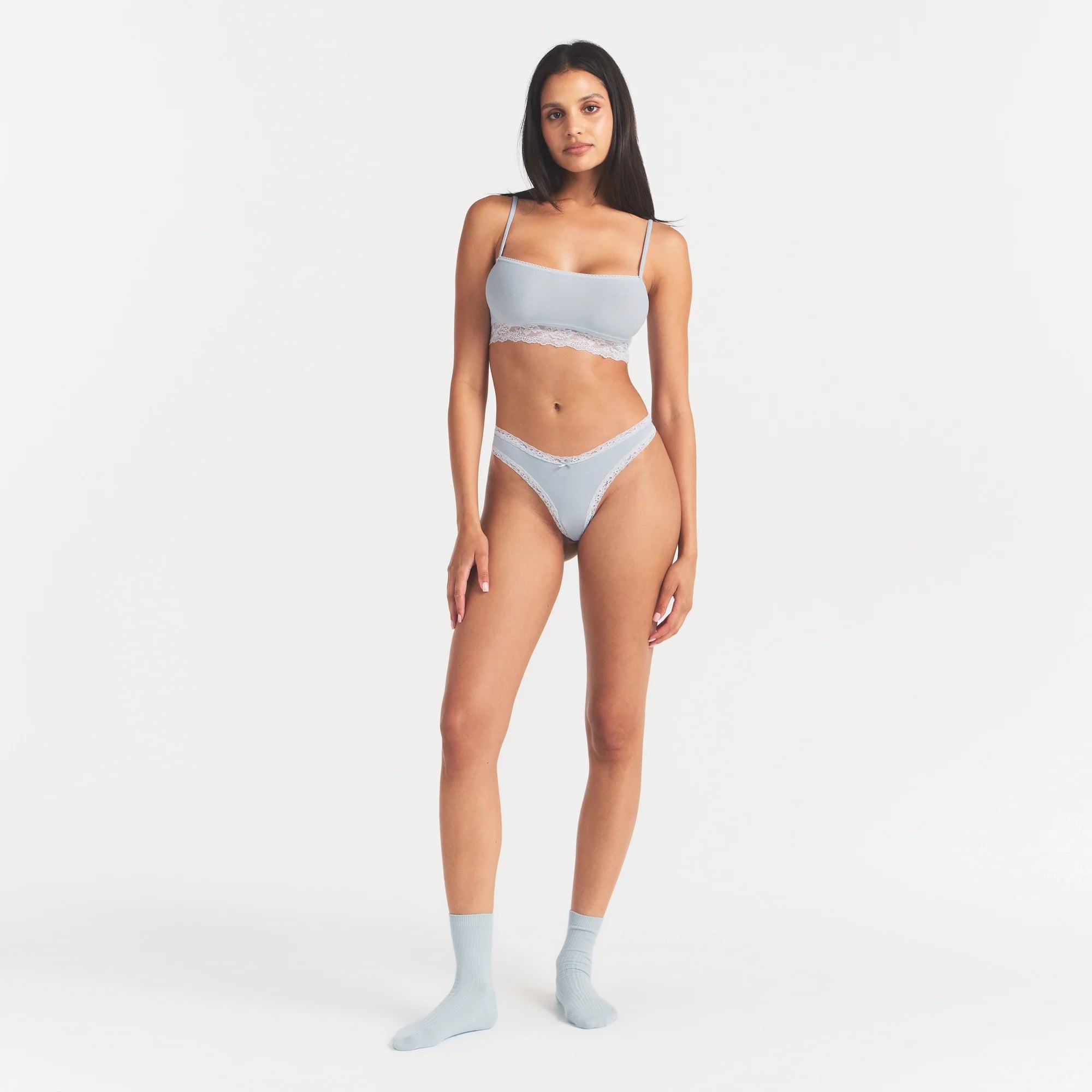 LIGHTWEIGHT COTTON STRAIGHT NECK BRALETTE | AIRSPACE ON A MODEL FRONT VIEW @ | FOCUS: 0.0, 1.0, 0.9