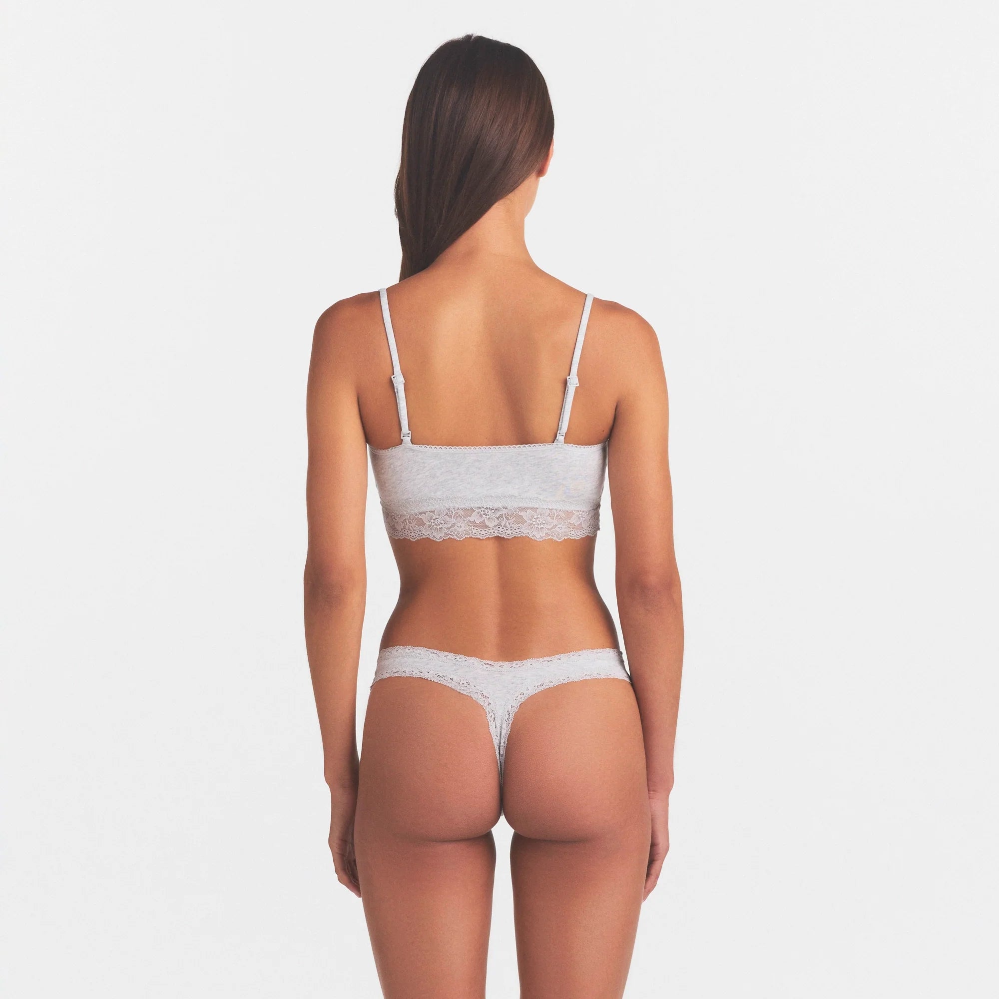LIGHTWEIGHT COTTON STRAIGHT NECK BRALETTE | LIGHT HEATHER GREY ON A MODEL SIDE VIEW | FOCUS: 0.0, 1.0, 0.9