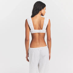 COTTON POPLIN BRALETTE | SNOW ON A MODEL SIDE VIEW @ | FOCUS: 0.0, 1.0, 0.9