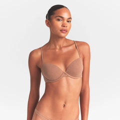 EVERYDAY COTTON T-SHIRT BRA | SIENNA HEATHER ON A MODEL SIDE  VIEW @ | FOCUS: 0.0, 1.0, 0.9