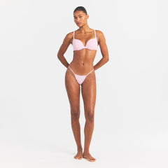 EVERYDAY COTTON ULTIMATE TEARDROP PUSH-UP BRA | PEONY ON A MODEL FRONT VIEW @ | FOCUS: 0.0, 1.0, 0.9