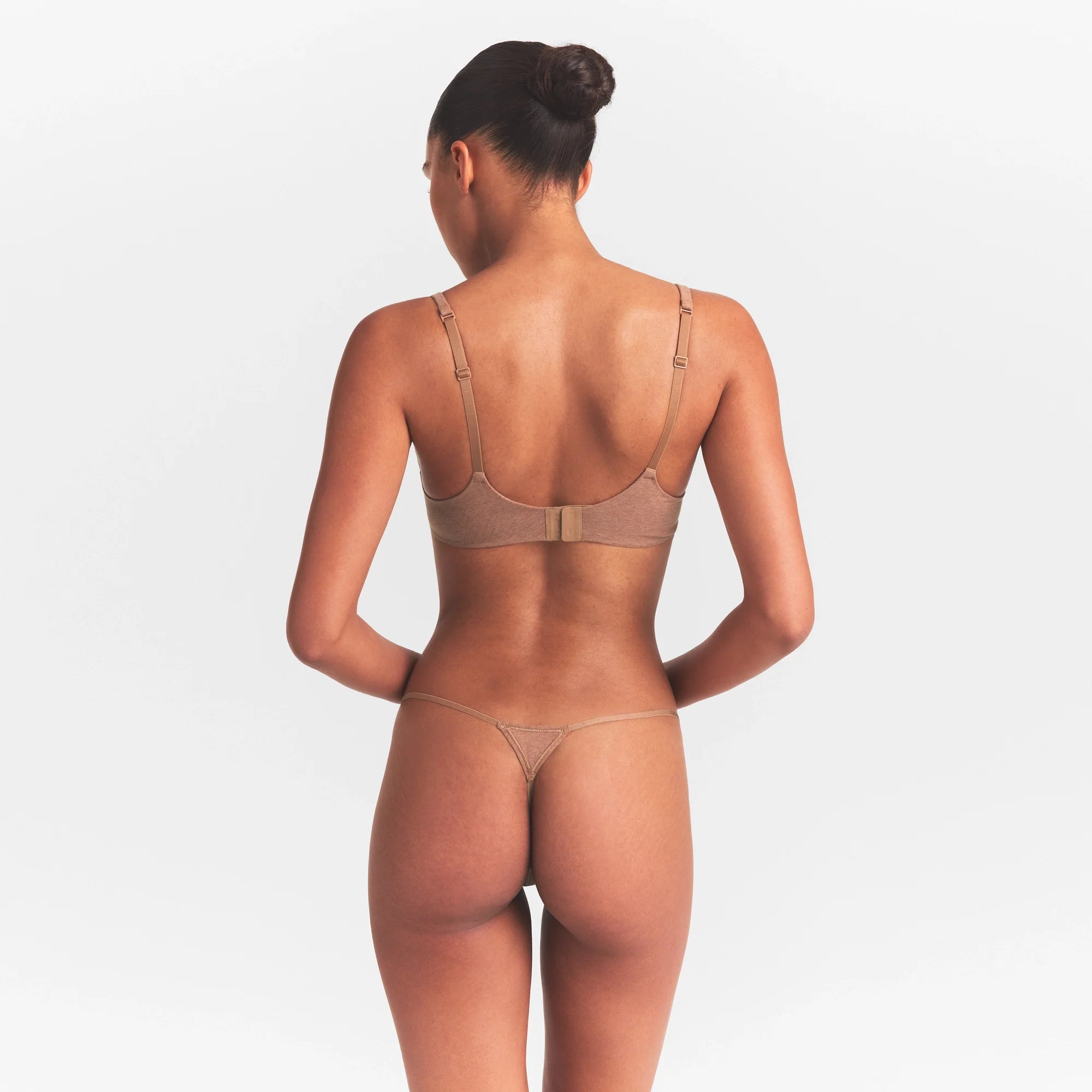 EVERYDAY COTTON ULTIMATE TEARDROP PUSH-UP BRA | SIENNA HEATHER ON A MODEL SIDE  VIEW @ | FOCUS: 0.0, 1.0, 0.9