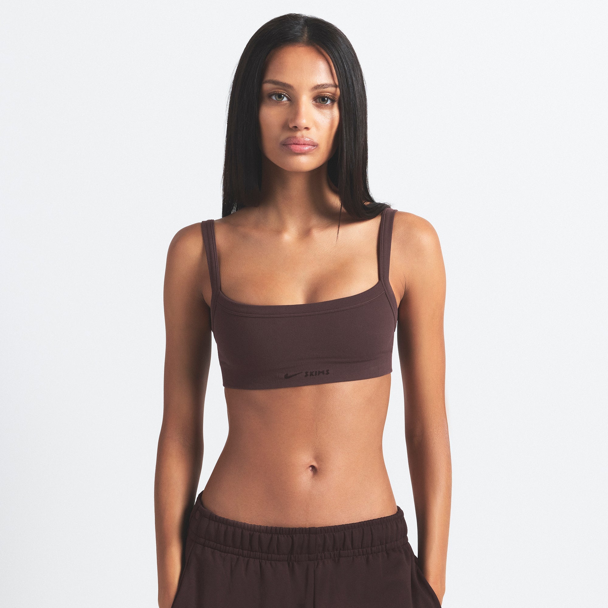 NikeSKIMS VINTAGE SEAMLESS CAMI BRA | PHOENIX ON A MODEL SIDE VIEW @ | FOCUS: 0.9, 0.1, 0.7