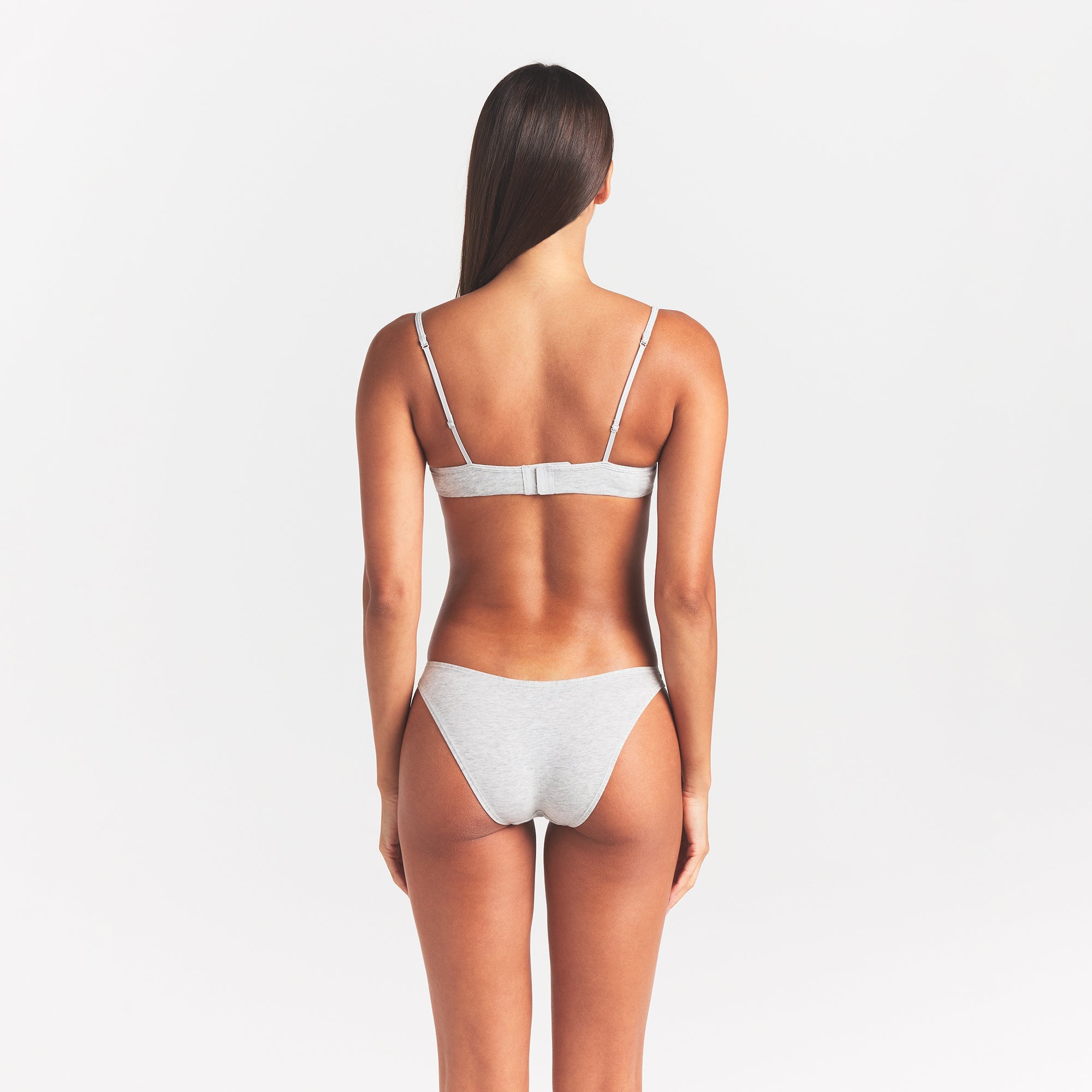 EVERYDAY COTTON UNLINED DEMI BRA | LIGHT HEATHER GREY ON A MODEL BACK VIEW @ | FOCUS: 0.0, 1.0, 0.9