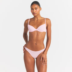 EVERYDAY COTTON UNLINED DEMI BRA | PEONY ON A MODEL SIDE VIEW @ | FOCUS: 0.0, 1.0, 0.9