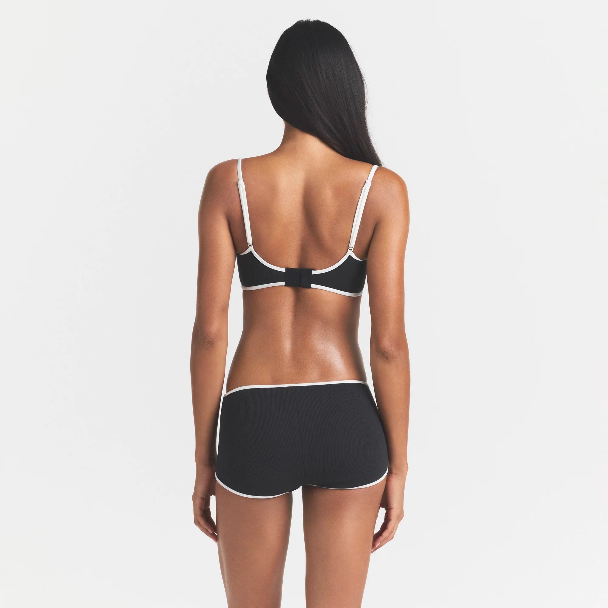 COTTON RIB BALCONETTE BRA | SOOT CONTRAST & LAYS FLAT ON A WHITE BACKGROUND | FLT