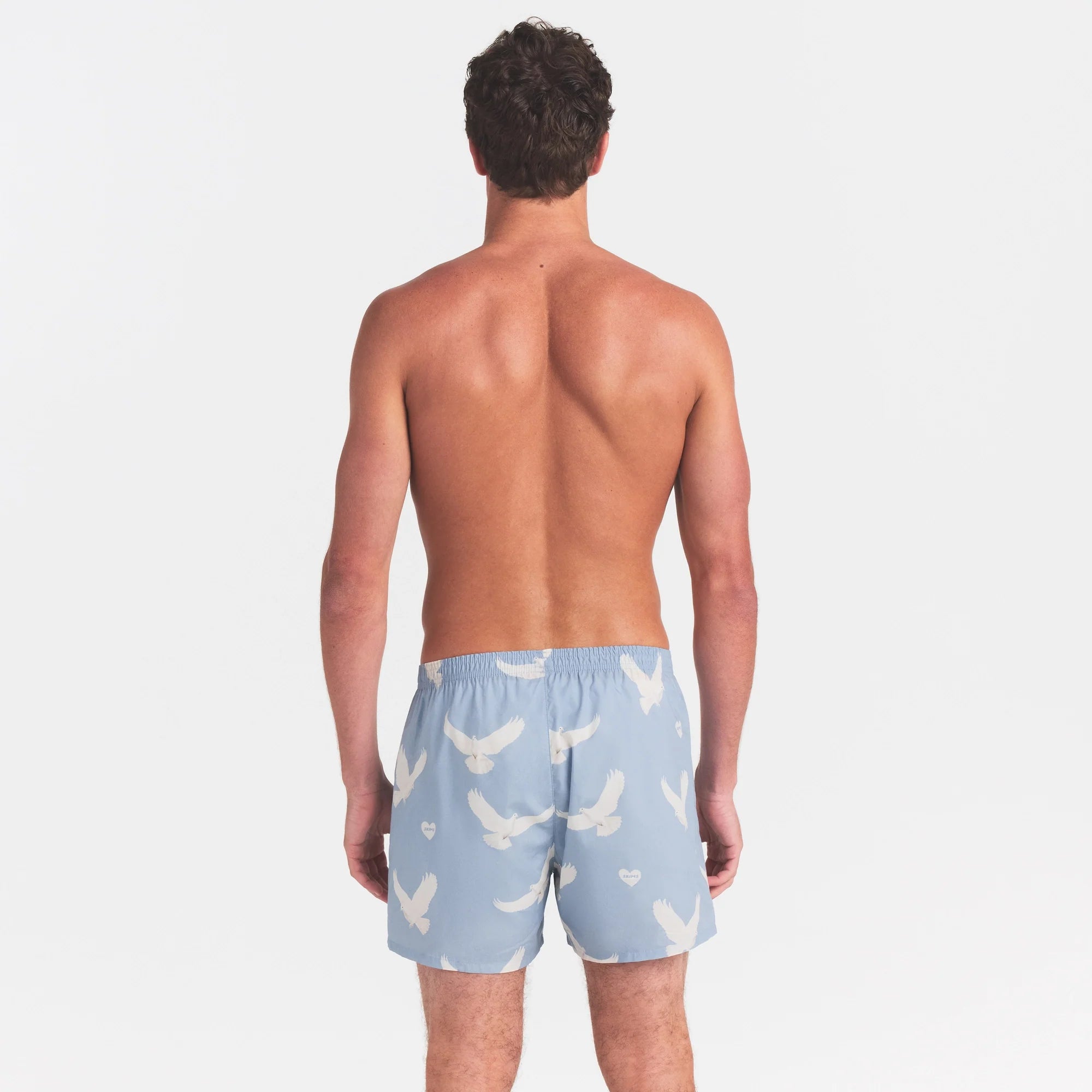 COTTON POPLIN MENS BOXER | AERO TEXTURED DOVE PRINT ON A MODEL SIDE VIEW @ | FOCUS: 0.0, 1.0, 0.9