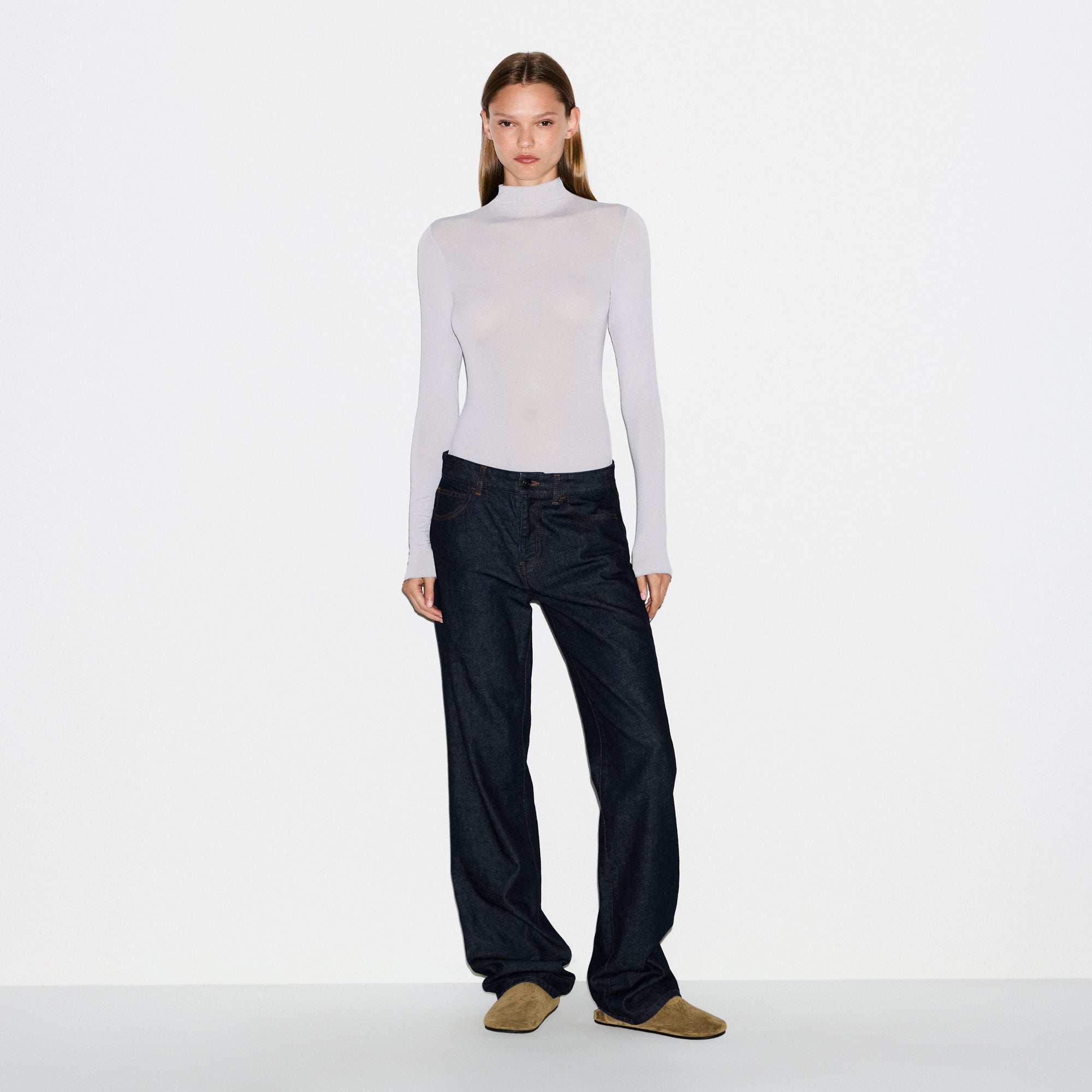 SHEER MODAL LONG SLEEVE TURTLENECK BODYSUIT | MIST ON A MODEL FRONT VIEW @ | FOCUS: 0.0, 1.0, 0.9