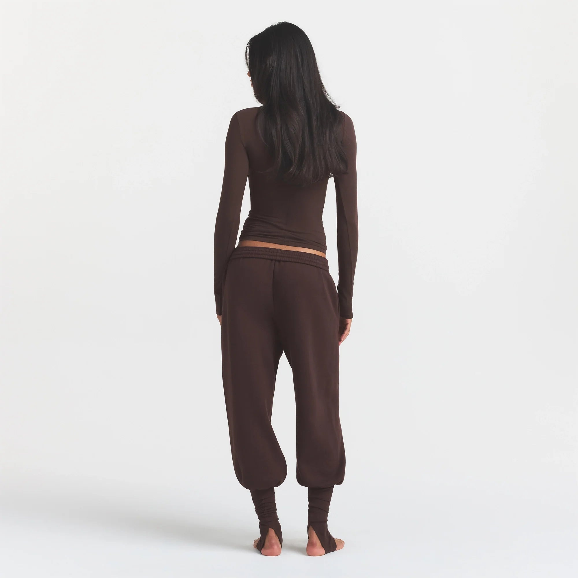 COTTON FLEECE JOGGER WITH RIB GAITERS | ESPRESSO ON A MODEL FRONT VIEW @ | FOCUS: 0.0, 1.0, 0.9