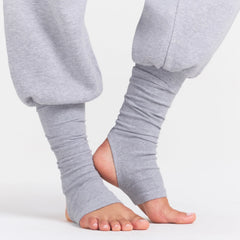 COTTON FLEECE JOGGER WITH RIB GAITERS | HEATHER GREY ON A MODEL SIDE VIEW @ | FOCUS: 0.0, 1.0, 0.9