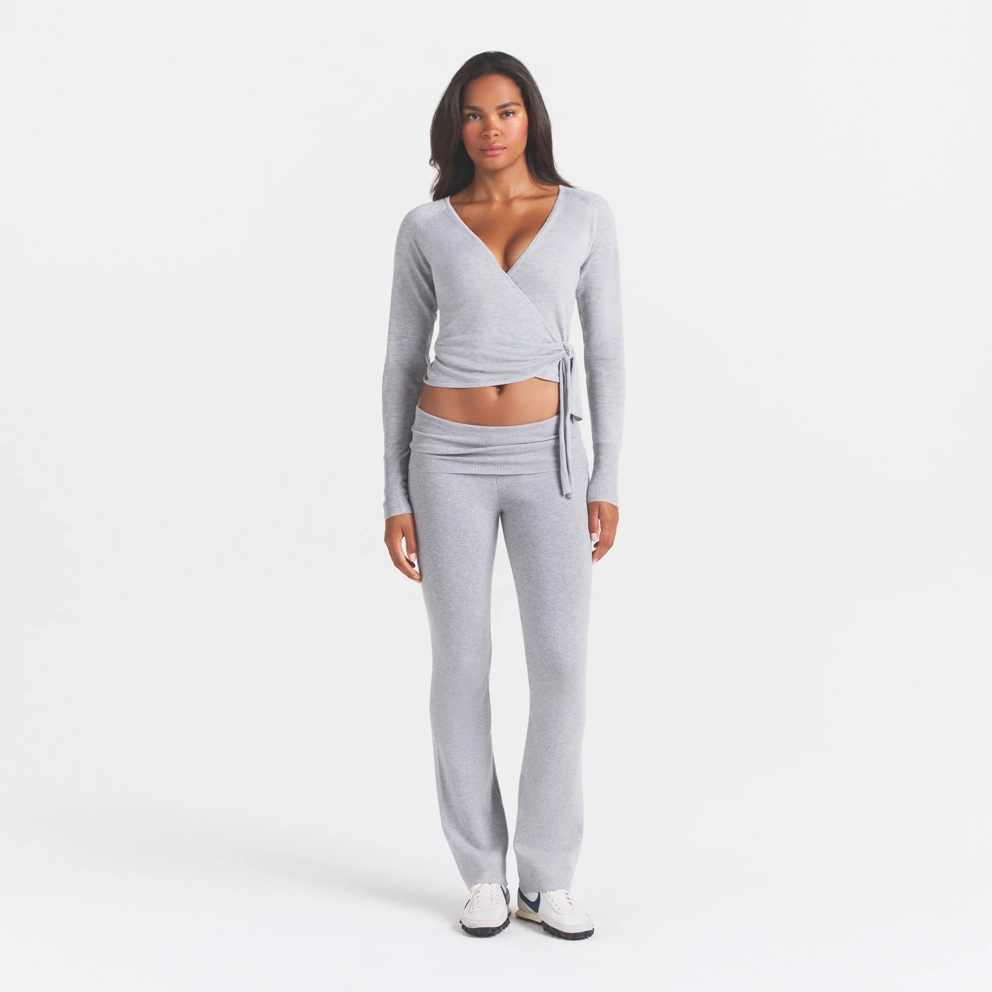 ESSENTIAL SWEATERS FOLDOVER PANT  | MID HEATHER GREY & LAYS FLAT ON A WHITE BACKGROUND | FLT @ | FOCUS: 0.0, 1.0, 0.9