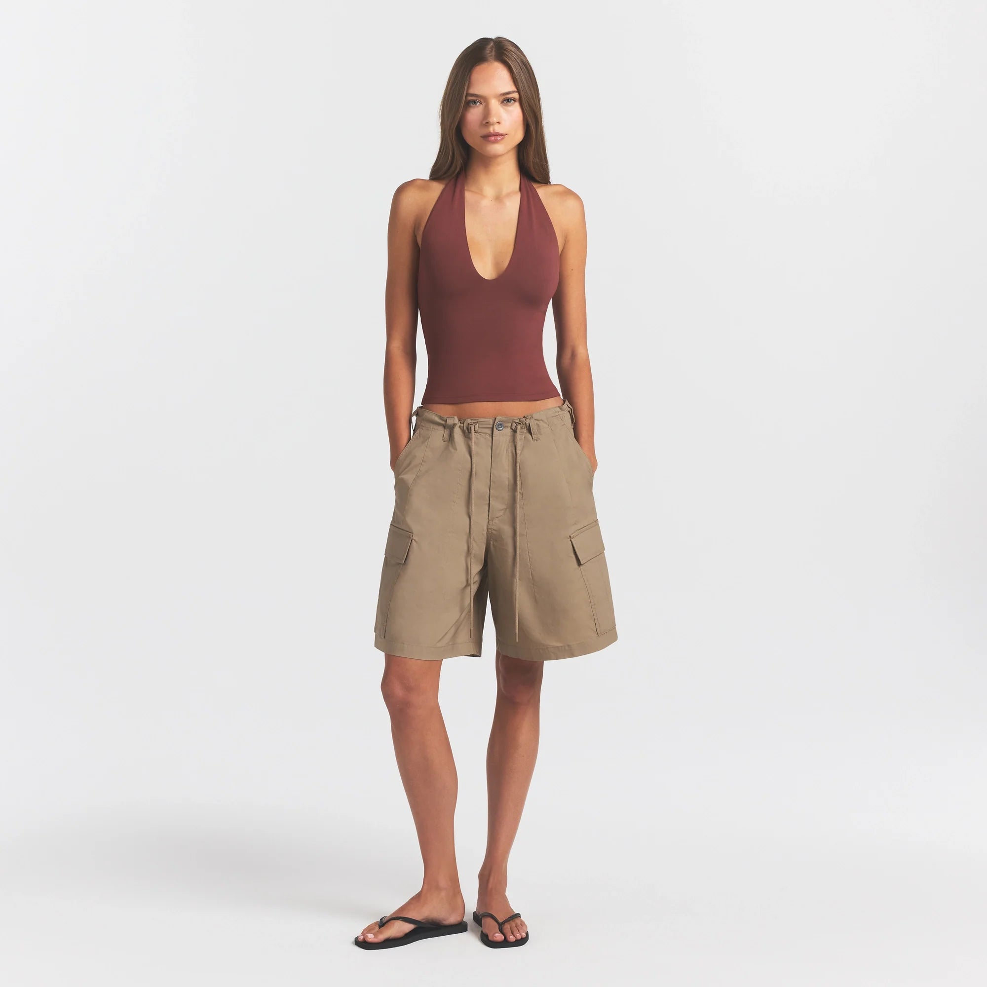 WOVEN COTTON OVERSIZED CARGO SHORT | DESERT ON A MODEL FRONT VIEW @ | FOCUS: 0.0, 1.0, 0.9
