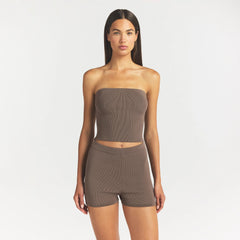 REFINED KNIT HIGH-WAISTED SHORT | AMETHYST ON A MODEL FRONT VIEW @ | FOCUS: 0.0, 1.0, 0.9