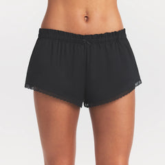 COTTON POPLIN SHORT | ONYX ON A MODEL SIDE VIEW @ | FOCUS: 0.0, 1.0, 0.9