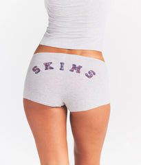COTTON JERSEY LOGO BOY SHORT | LHG ARCHED SKIMS PLAID ON A MODEL | FOCUS: 0.0, 1.0, 0.9