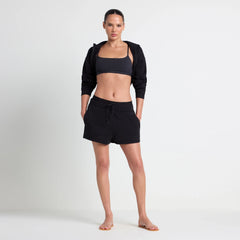 COTTON FLEECE DOUBLE WAISTBAND SHORT | ONYX ON A MODEL FRONT VIEW @| FOCUS: 0.0, 1.0, 0.9