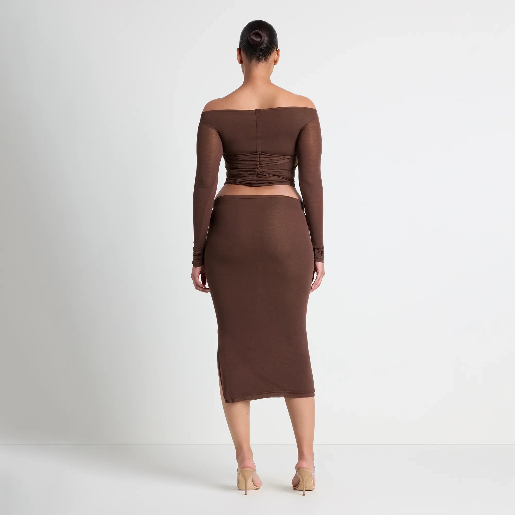 VETTESE X SKIMS SHEER MODAL MIDI SKIRT  | COCOA ON A MODEL BACK VIEW | FOCUS: 0.0, 1.0, 0.9