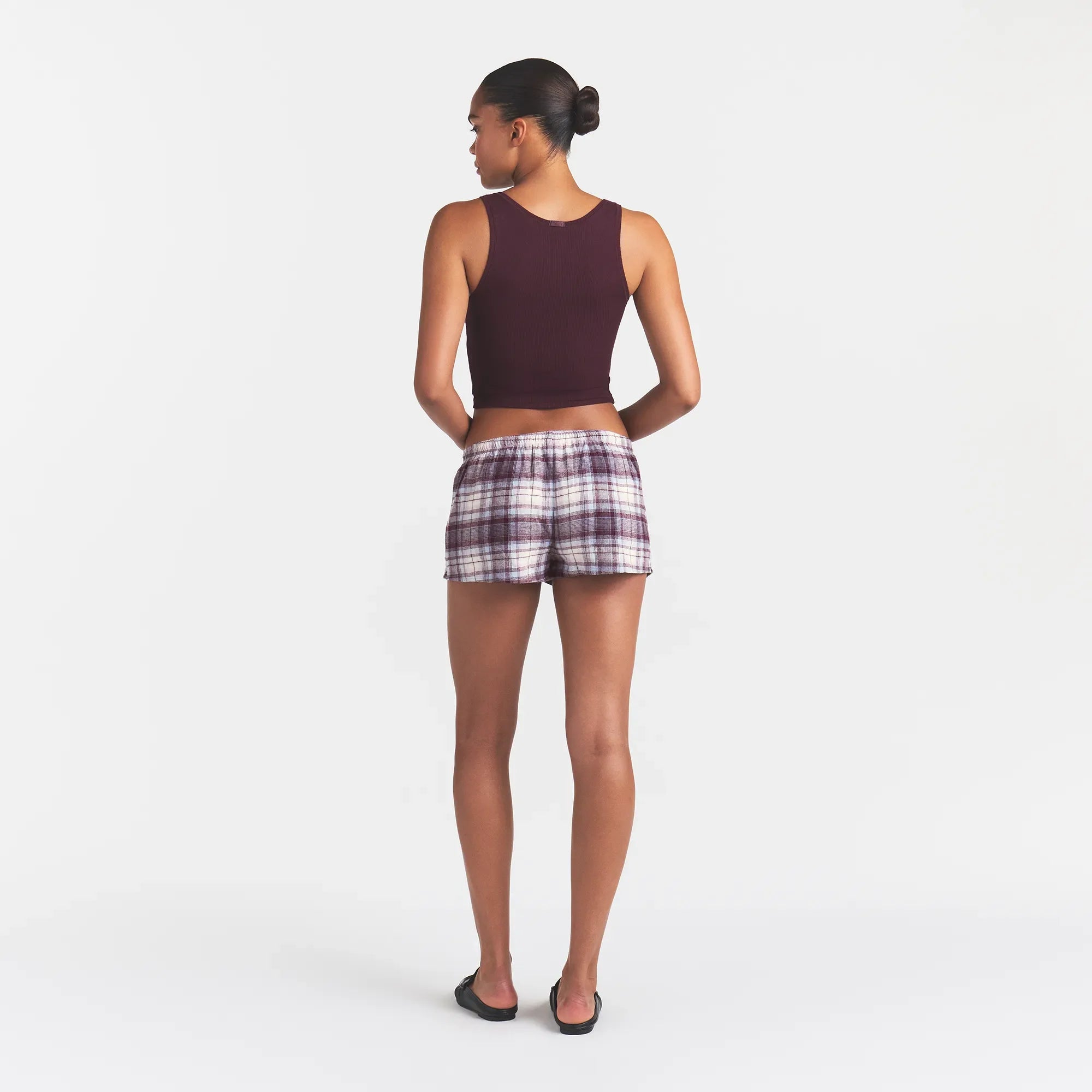 FLANNEL SLEEP CHEEKY BOXER | IRIS MICA PLAID ON A MODEL | FOCUS: 0.0, 1.0, 0.9