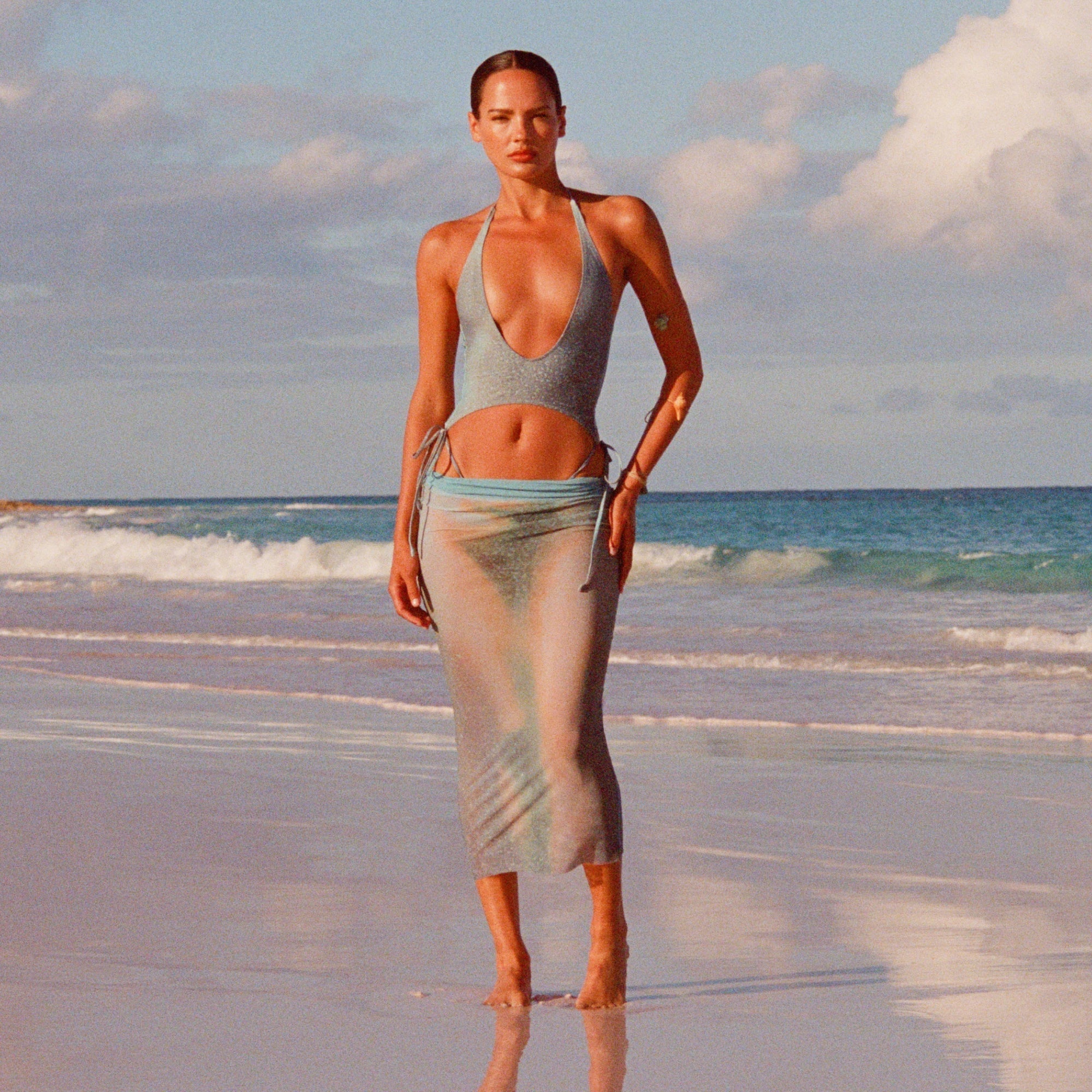 SIGNATURE SWIM PLUNGE MONOKINI | CYAN FK OMBRE PRINT VIEW 