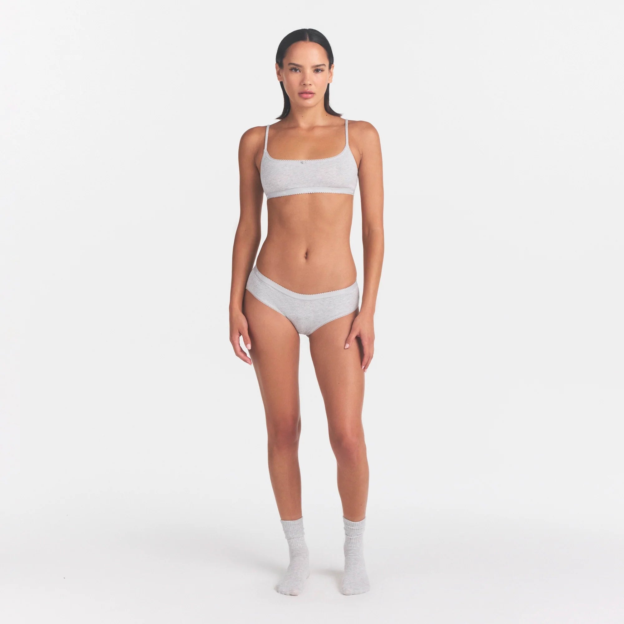 LIGHTWEIGHT COTTON LOGO PICOT HIPSTER | LIGHT HEATHER GREY ON A MODEL FRONT VIEW | FOCUS: 0.0, 1.0, 0.9