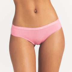 LIGHTWEIGHT COTTON LOGO PICOT HIPSTER | MELON TONAL ON A MODEL SIDE VIEW @ | FOCUS: 0.0, 1.0, 0.9