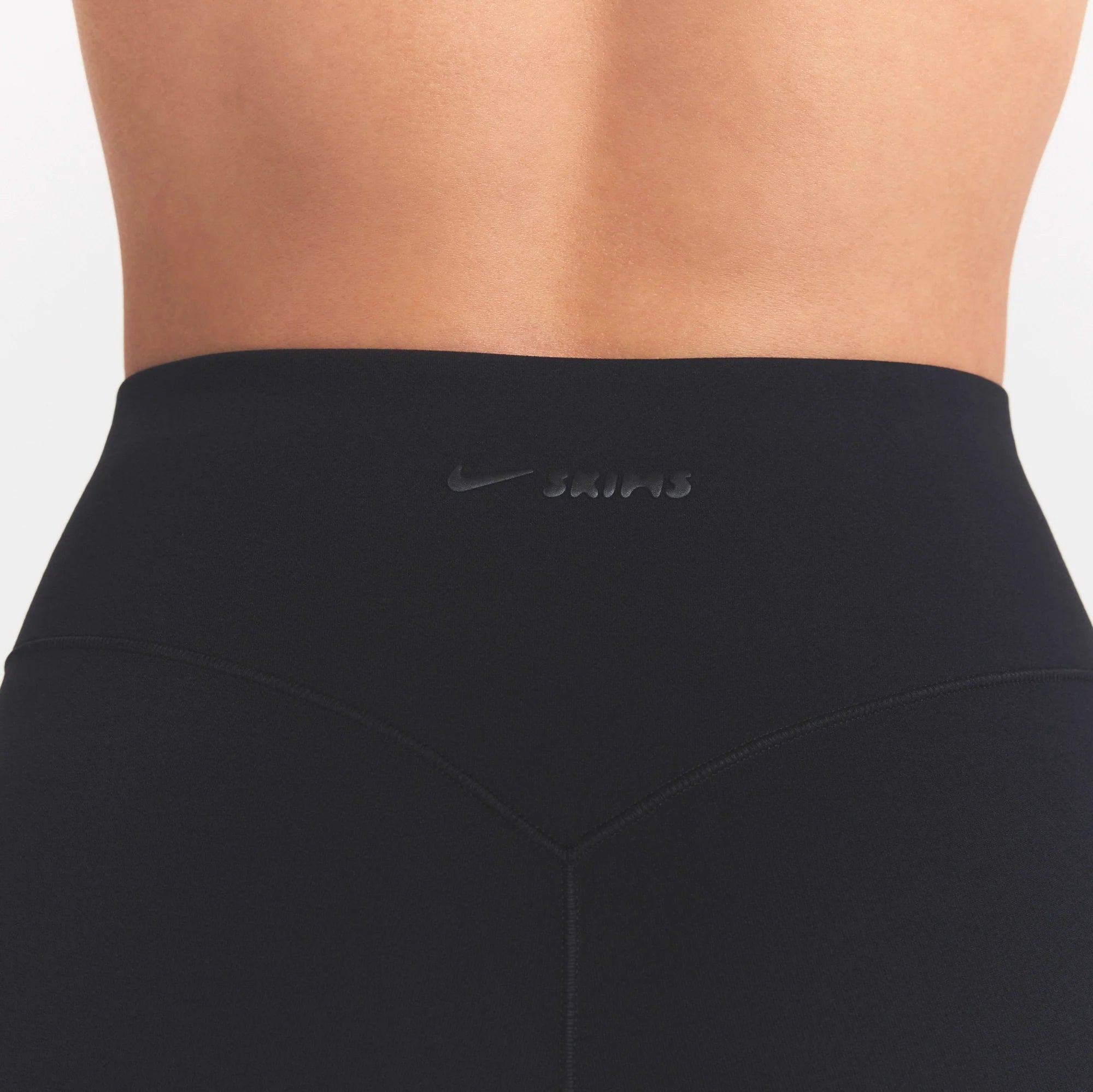 NikeSKIMS STUDIO STRETCH 5" BIKER SHORT | OBSIDIANON A MODEL FRONT 